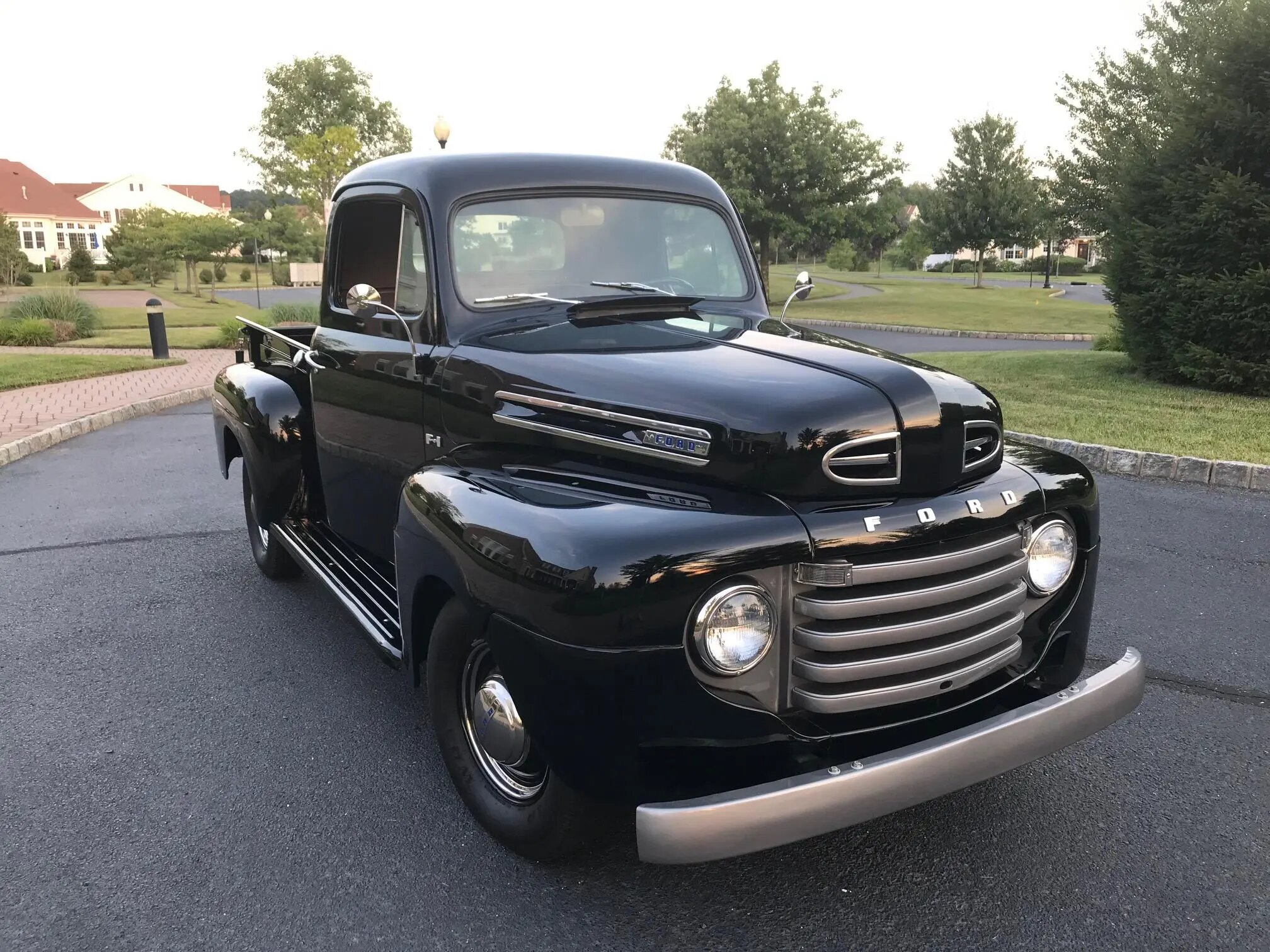 1949 Ford F-1 Pickup Truck 239CI V8 - Muscle Vintage Cars