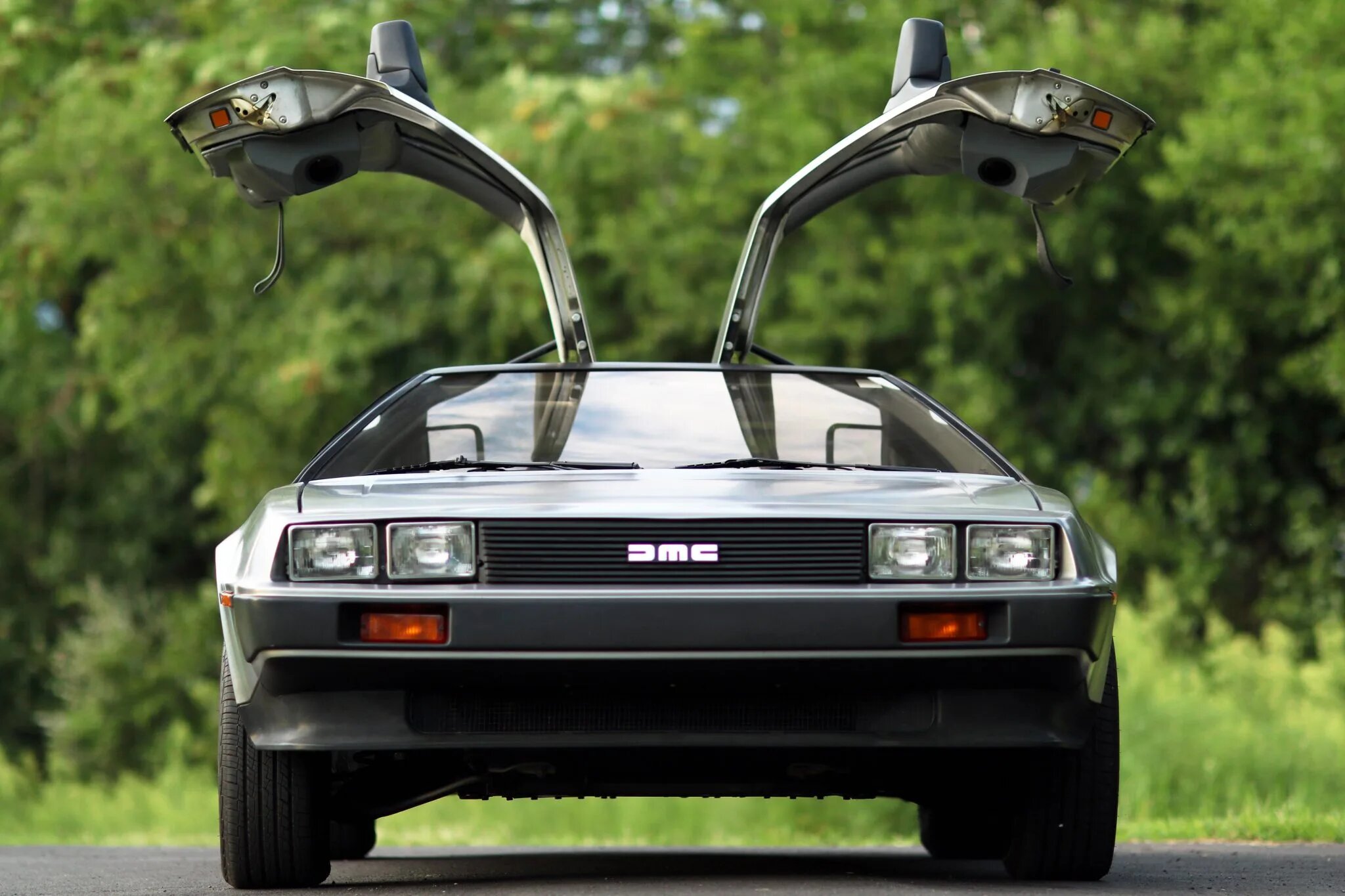 1981 DeLorean DMC-12 V6 Gull-Wing Doors – Muscle Vintage Cars