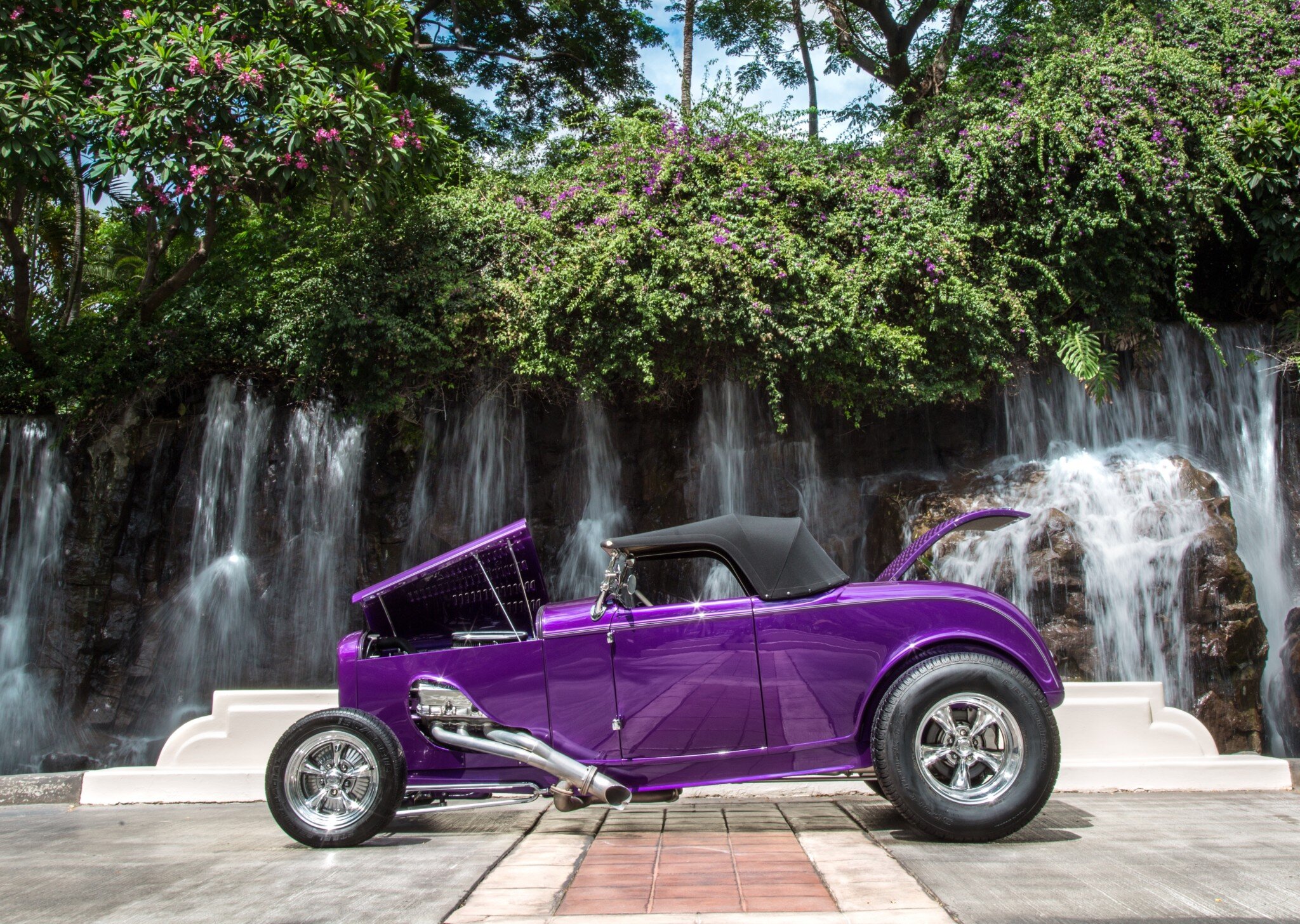 1932 Ford Deuce Roadster – Muscle Vintage Cars