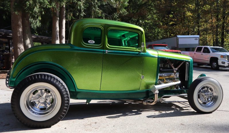 1932 Ford 5-Window Coupe Hot Rod V8 – Muscle Vintage Cars